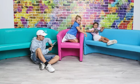 čalúnené kreslo a dvojkreslá MUŠLA